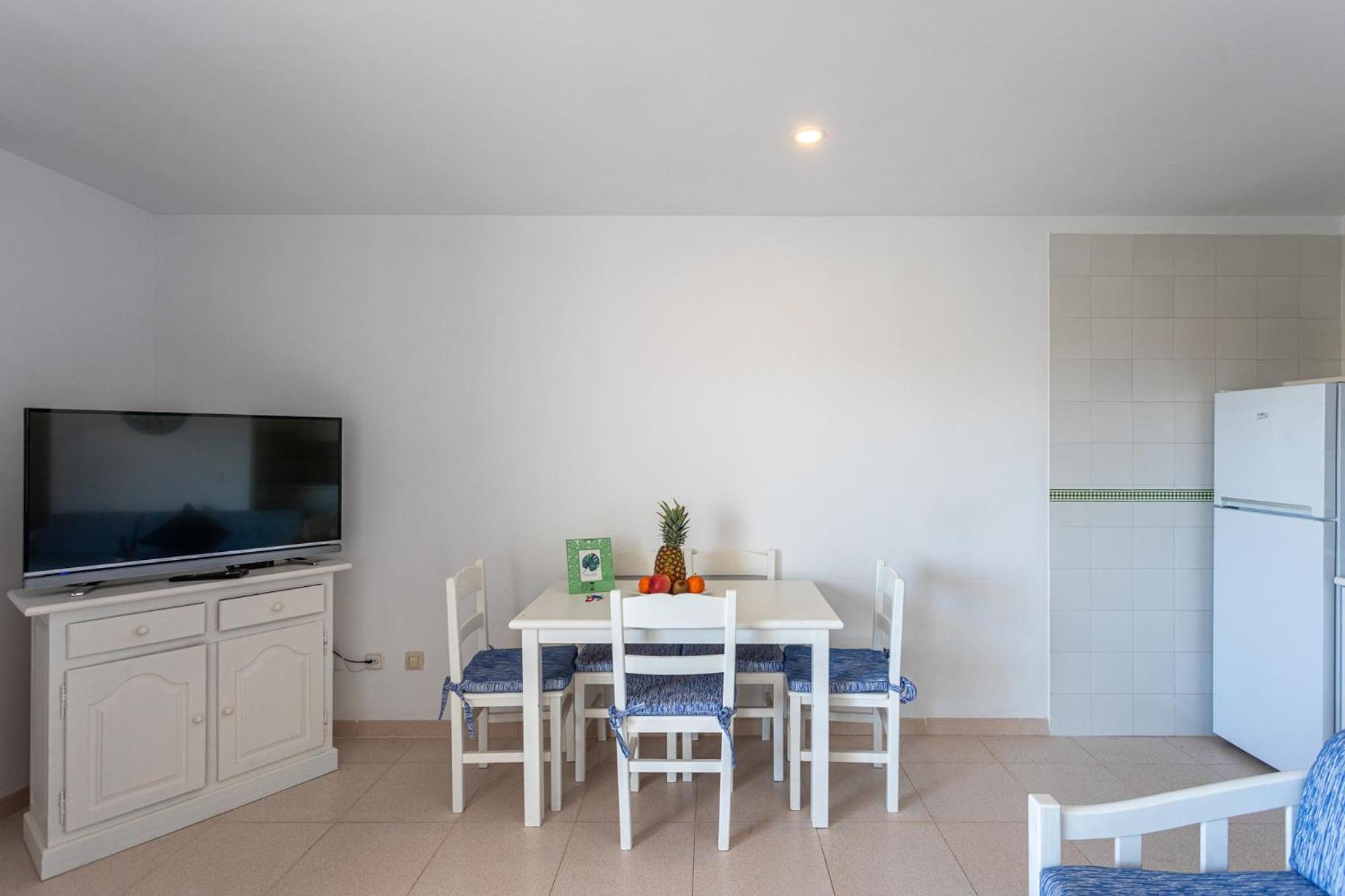 Apartamentos Es Dolc Colonia de Sant Jordi Εξωτερικό φωτογραφία